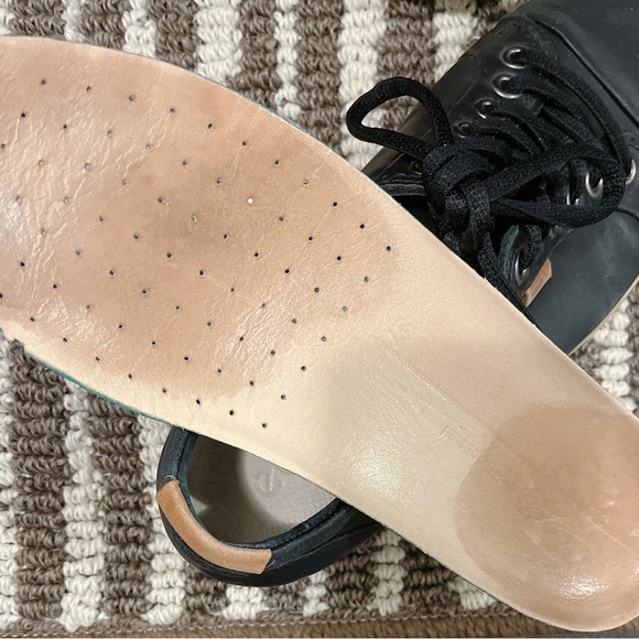 Ecco Soft 7 Sneaker - Picture 6 of 10